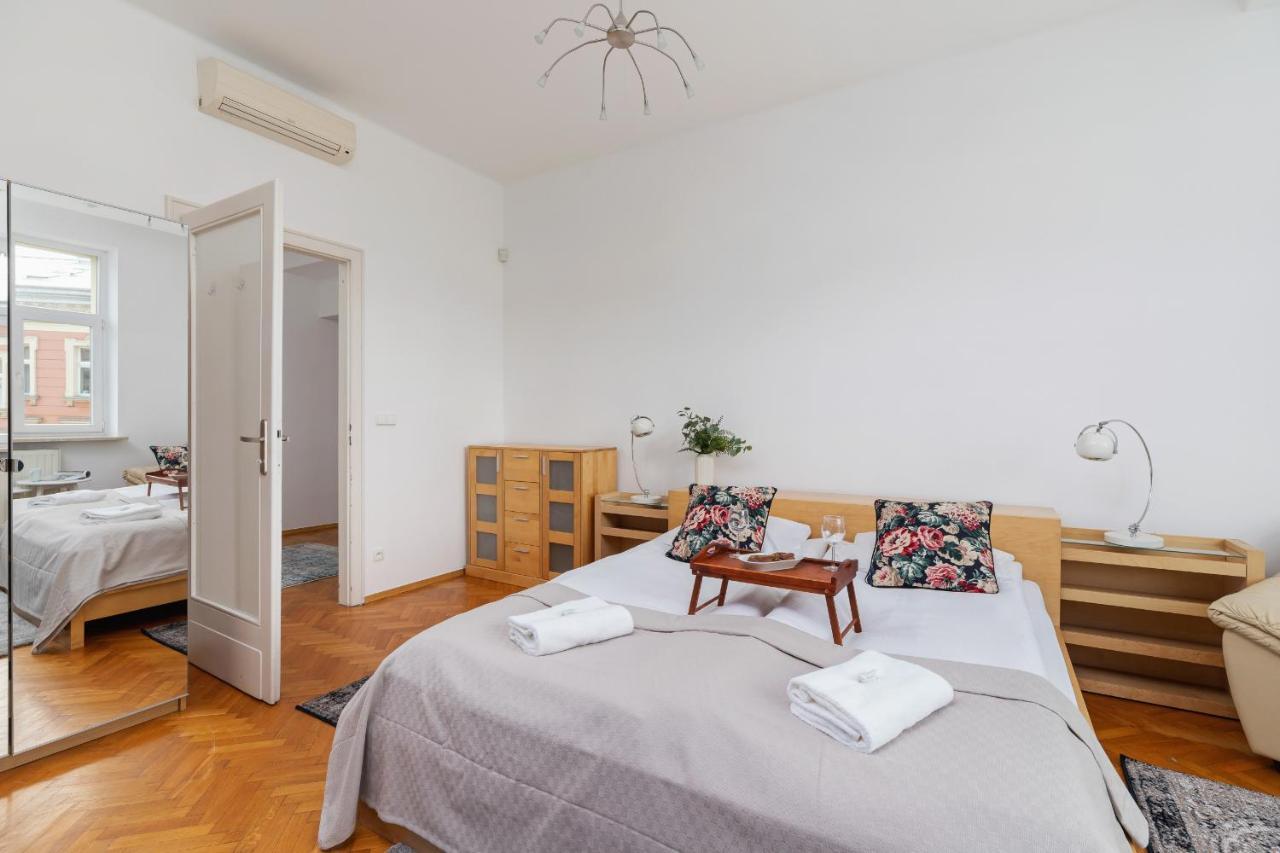 Leilighet Slowacki Avenue Family Cracow By Renters *