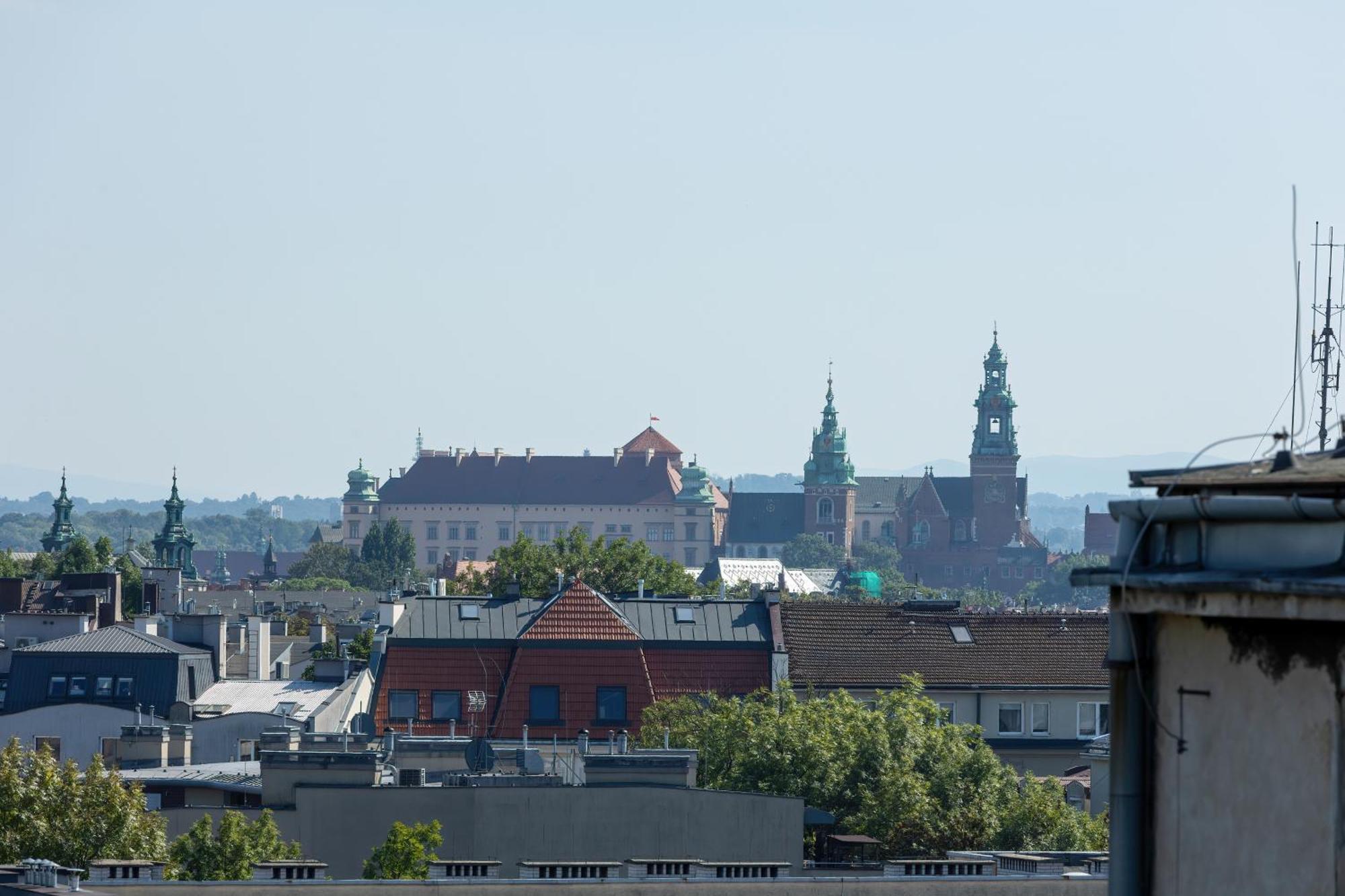 Slowacki Avenue Family Cracow By Renters Leilighet *
